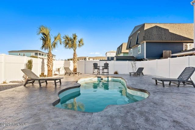 5518 E Beach Drive, Oak Island, NC 28465