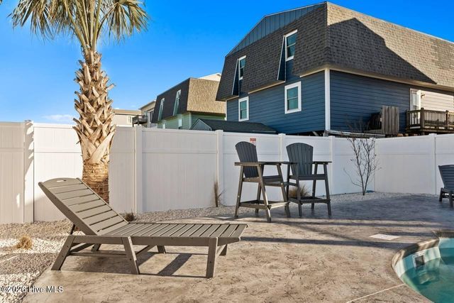 5518 E Beach Drive, Oak Island, NC 28465