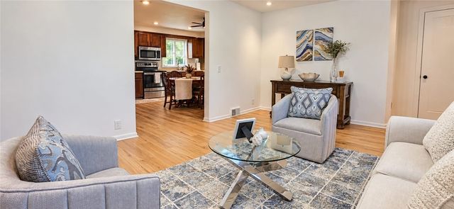 137 Rossmore Street, Gates, NY 14606