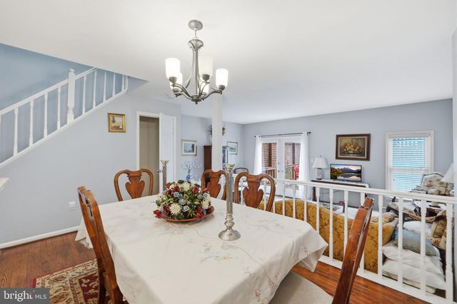 11563 HILL MEADE LN, Woodbridge, VA 22192