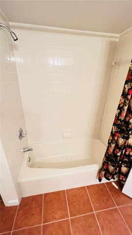 35 CAPTAINS WALK, Palm Coast, FL 32137