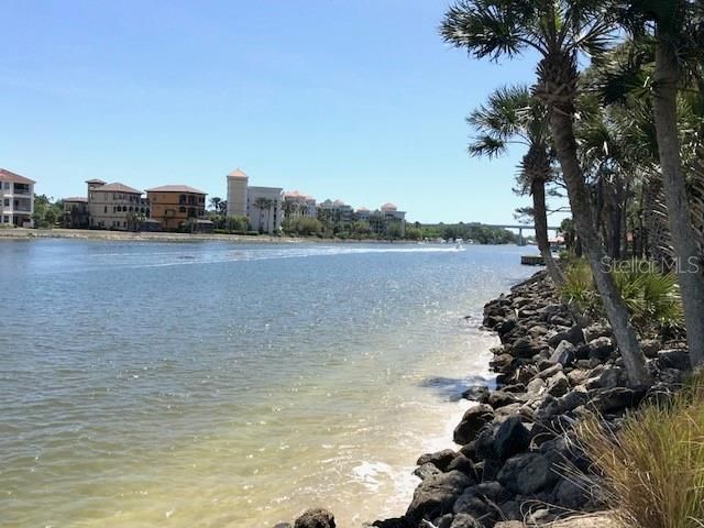35 CAPTAINS WALK, Palm Coast, FL 32137