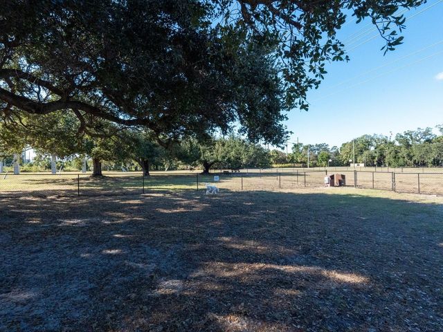 5510 CHANTECLAIRE 46, Sarasota, FL 34235