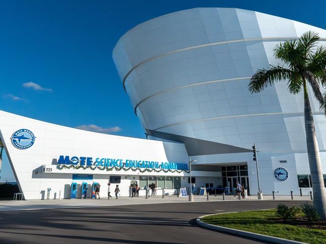 5510 CHANTECLAIRE 46, Sarasota, FL 34235