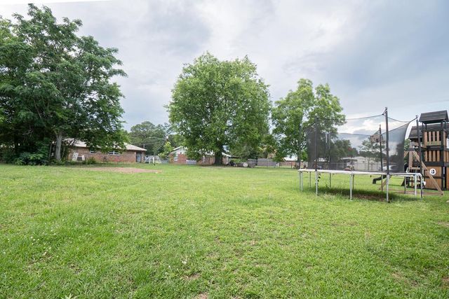 213 Rock Creek Road, Headland, AL 36345