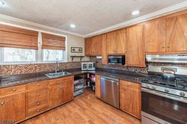 40 Grace St, Bloomfield Twp., NJ 07003
