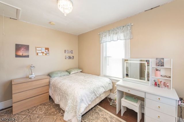 40 Grace St, Bloomfield Twp., NJ 07003
