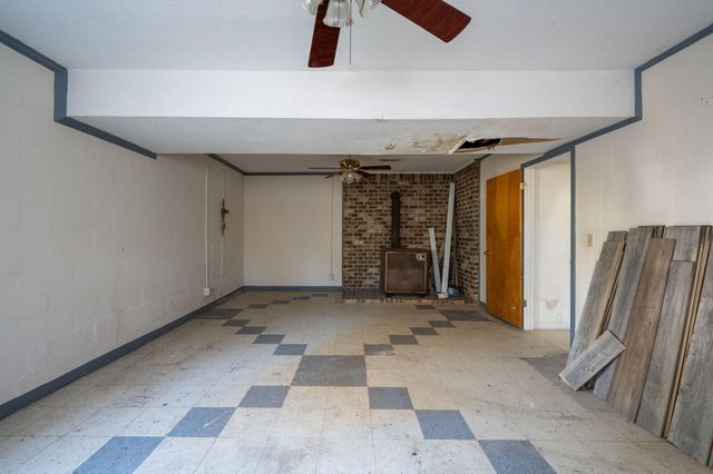 49 Crabtree Road, Rossville, GA 30741