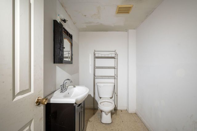 49 Crabtree Road, Rossville, GA 30741