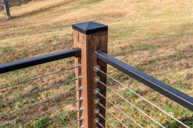 393 Holt Ridge Road, Tazewell, TN 37879