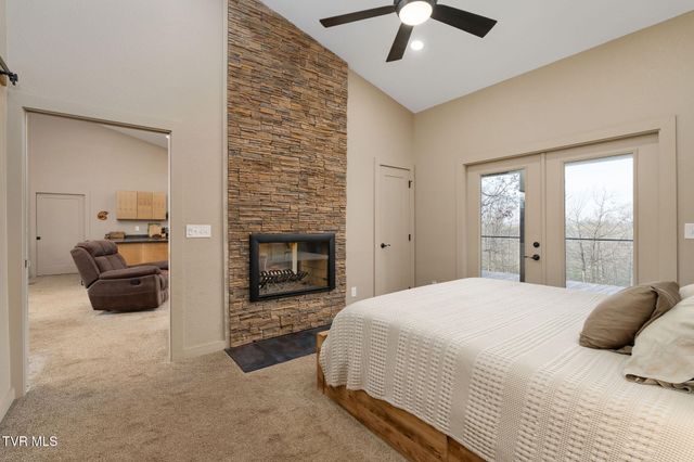 393 Holt Ridge Road, Tazewell, TN 37879