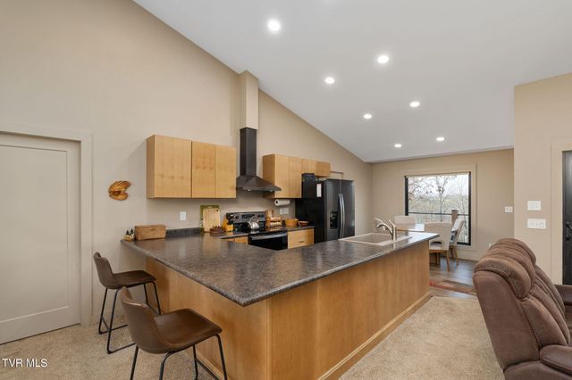 393 Holt Ridge Road, Tazewell, TN 37879