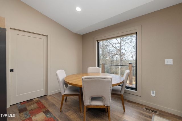 393 Holt Ridge Road, Tazewell, TN 37879