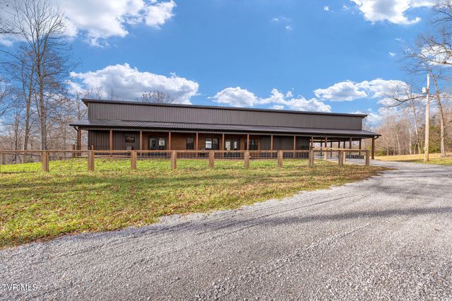 393 Holt Ridge Road, Tazewell, TN 37879