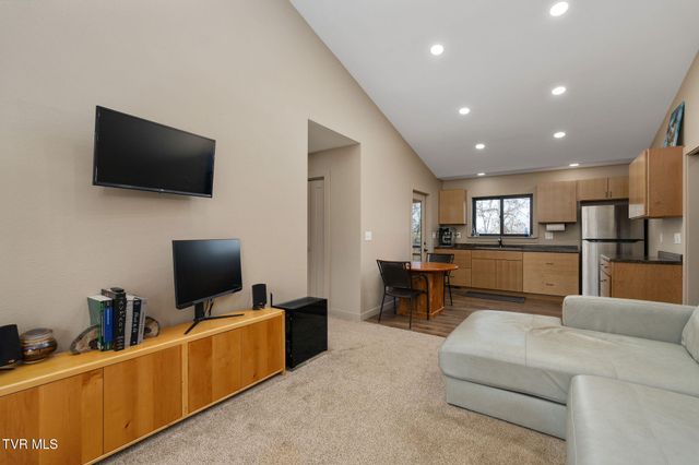 393 Holt Ridge Road, Tazewell, TN 37879