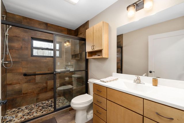 393 Holt Ridge Road, Tazewell, TN 37879