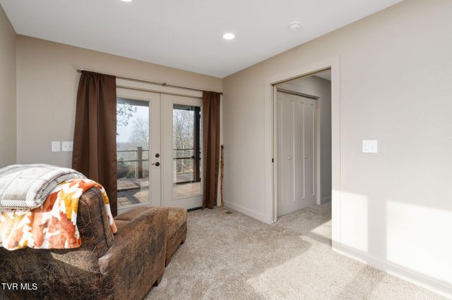 393 Holt Ridge Road, Tazewell, TN 37879