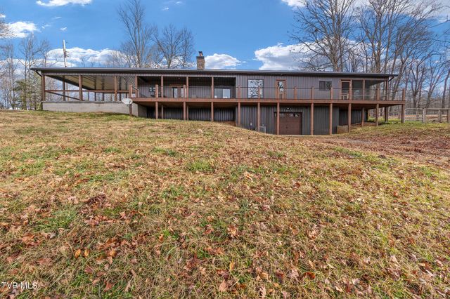 393 Holt Ridge Road, Tazewell, TN 37879