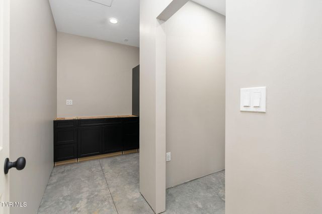 393 Holt Ridge Road, Tazewell, TN 37879