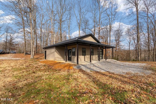 393 Holt Ridge Road, Tazewell, TN 37879