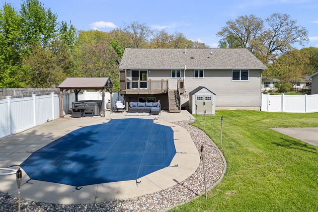 2914 44TH Street, Rock Island, IL 61201