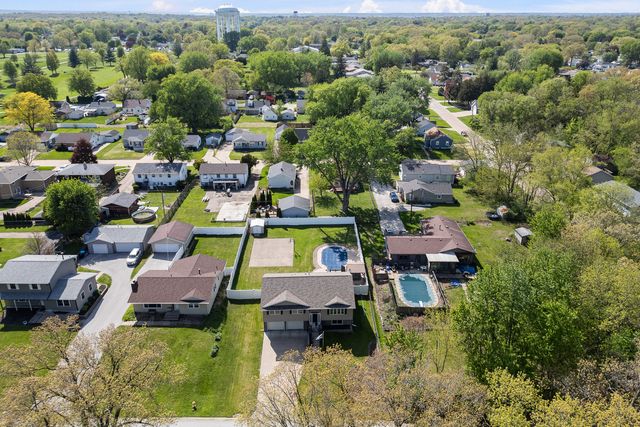 2914 44TH Street, Rock Island, IL 61201