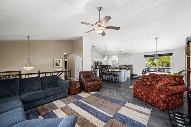 2914 44TH Street, Rock Island, IL 61201