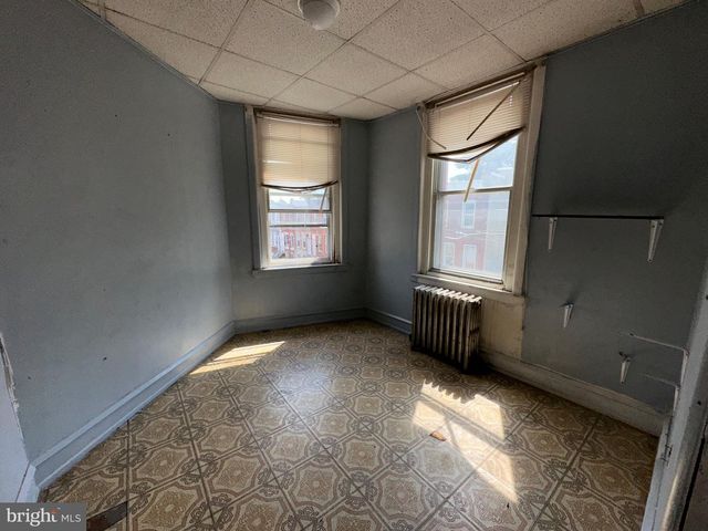 3141 G ST, Philadelphia, PA 19134