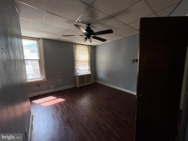 3141 G ST, Philadelphia, PA 19134
