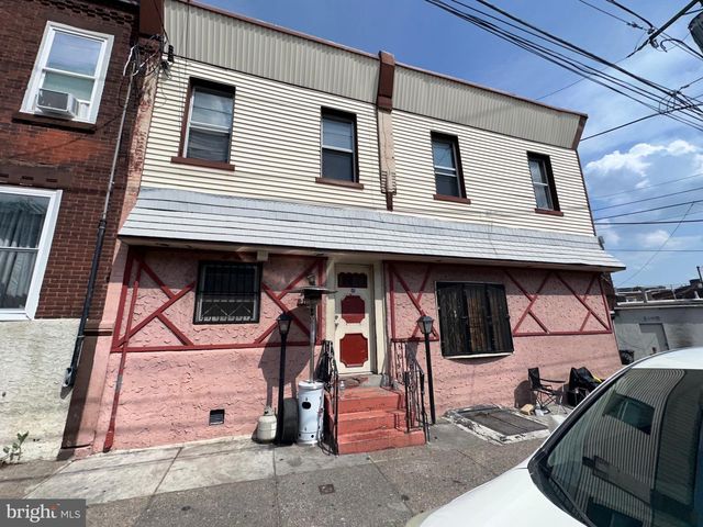 3141 G ST, Philadelphia, PA 19134