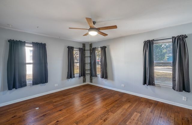 412 Westminster, Kerrville, TX 78028