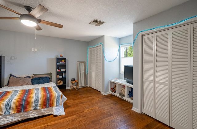 412 Westminster, Kerrville, TX 78028