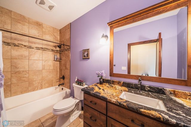 17131 Kelcy Lane, Detroit Lakes, MN 56501