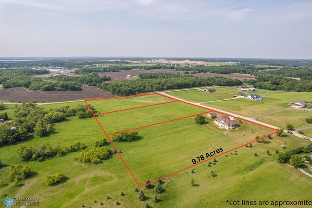 17131 Kelcy Lane, Detroit Lakes, MN 56501