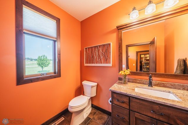 17131 Kelcy Lane, Detroit Lakes, MN 56501