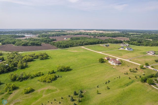 17131 Kelcy Lane, Detroit Lakes, MN 56501