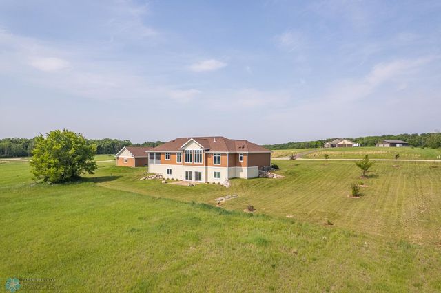 17131 Kelcy Lane, Detroit Lakes, MN 56501