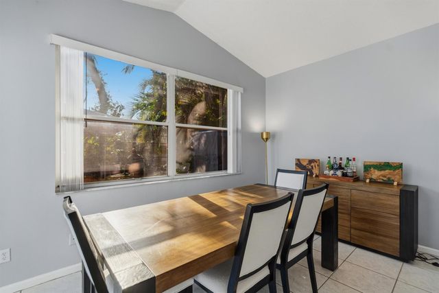 3222 NW 22nd Avenue, Oakland Park, FL 33309
