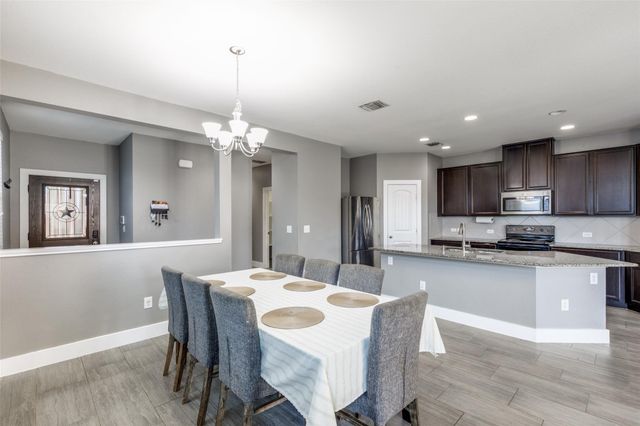 6817 Horseshoe Pond DR, Del Valle, TX 78617