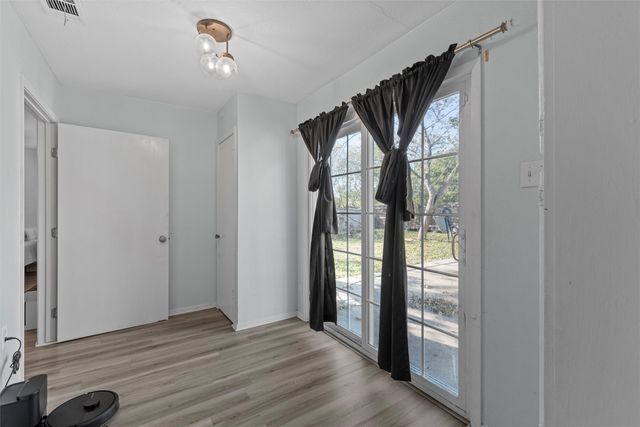 119 New Acres Drive, Hewitt, TX 76643