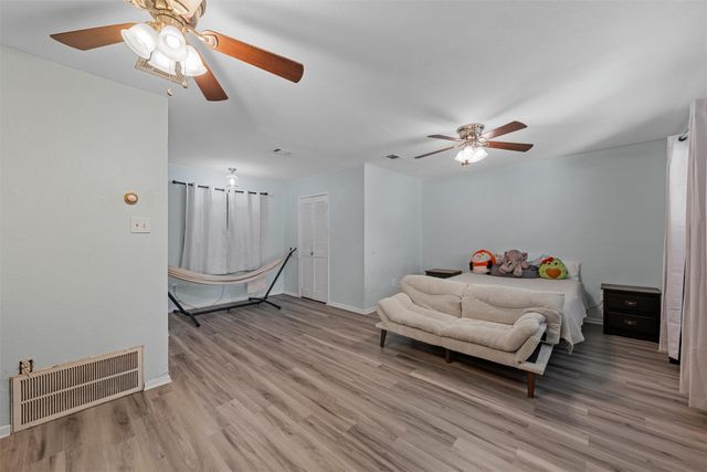 119 New Acres Drive, Hewitt, TX 76643