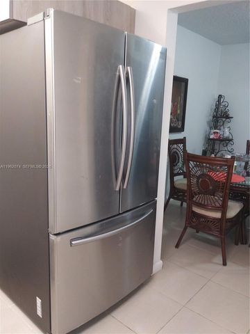 4172 Inverrary Dr 310, Lauderhill, FL 33319