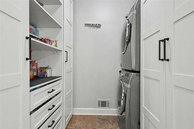 200 Acton Drive, Fayetteville, GA 30215