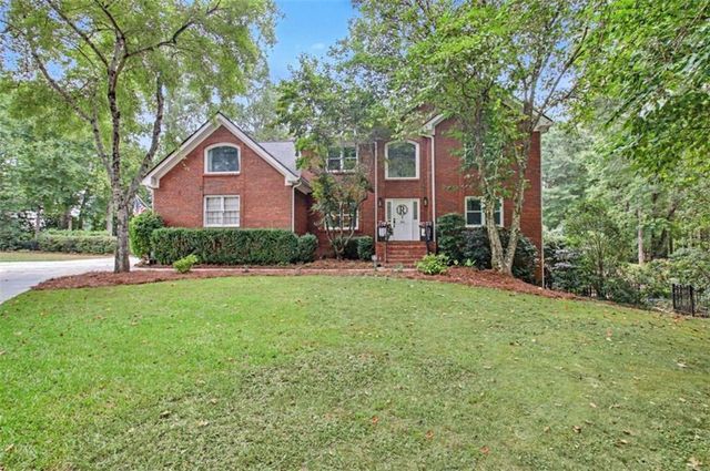 200 Acton Drive, Fayetteville, GA 30215