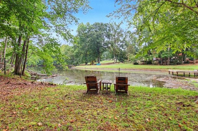 200 Acton Drive, Fayetteville, GA 30215