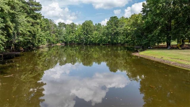 200 Acton Drive, Fayetteville, GA 30215