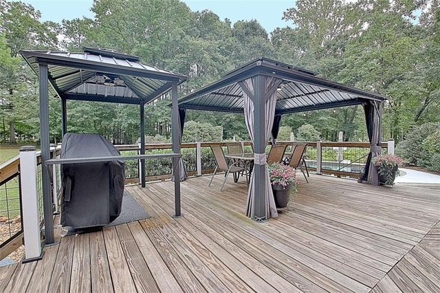 200 Acton Drive, Fayetteville, GA 30215