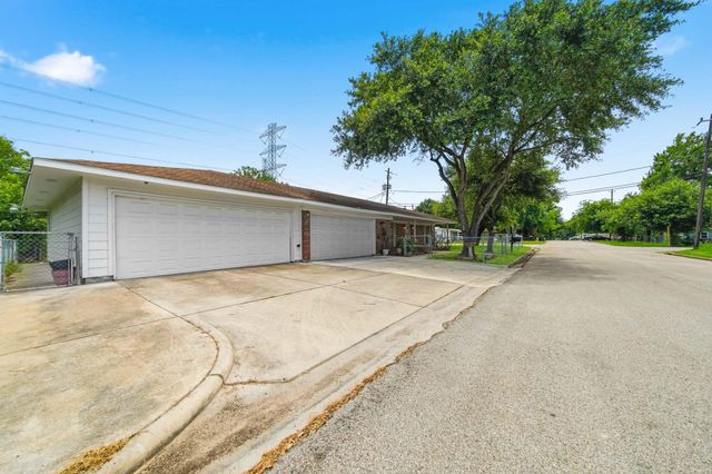 701 Crown Street, Galena Park, TX 77547