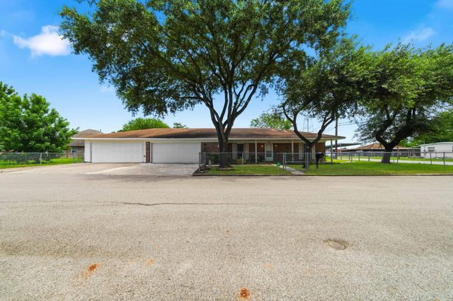 701 Crown Street, Galena Park, TX 77547