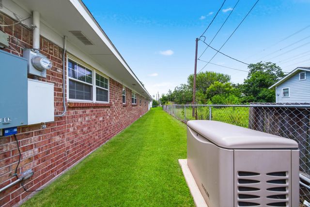 701 Crown Street, Galena Park, TX 77547